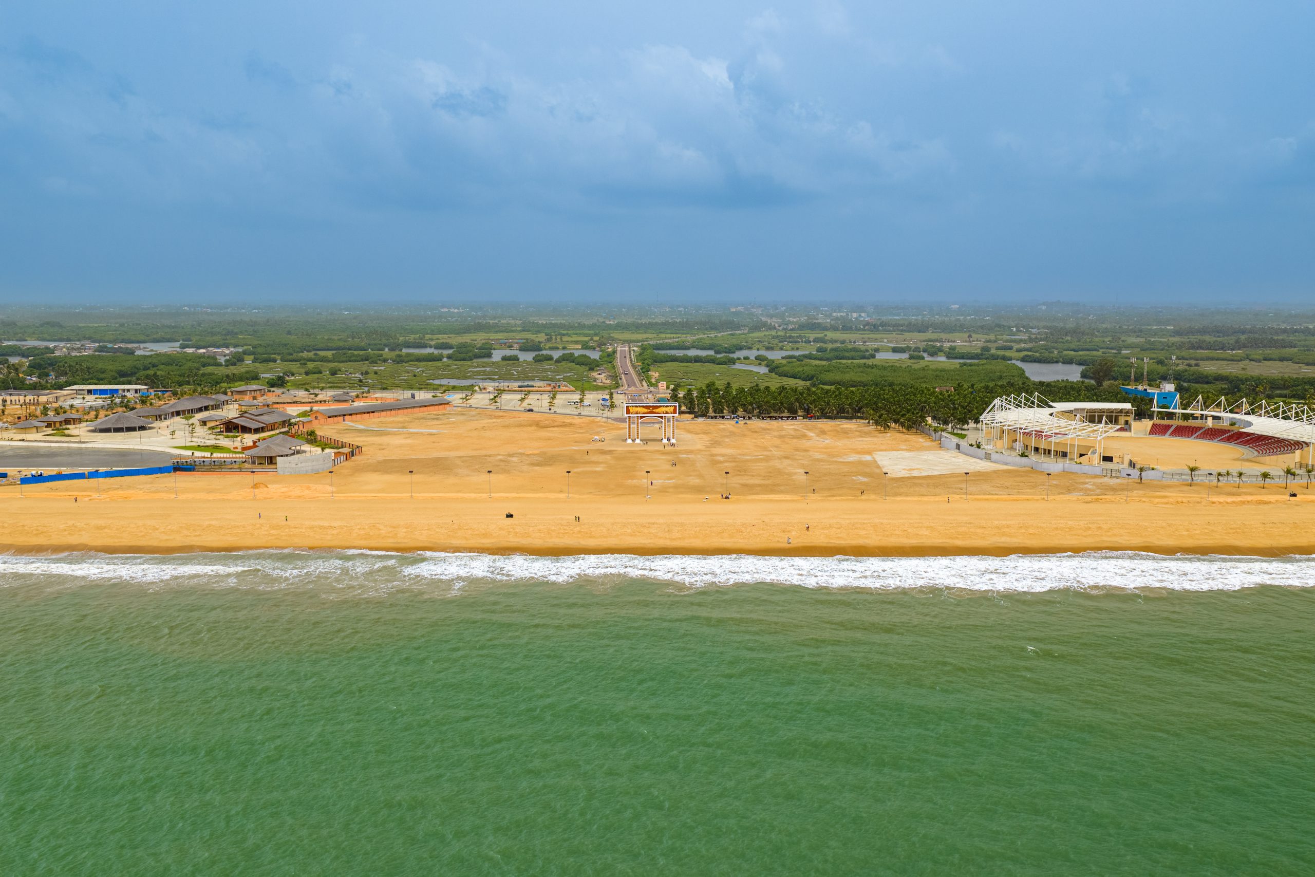 Offre spéciale Vakpon Tours - Route des Esclaves et plage de Ouidah